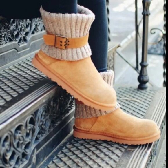 Ugg Cambridge Convertible Boots - Picture 1 of 12